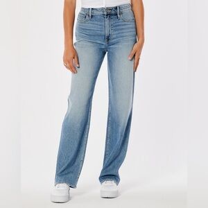 Hollister Ultra High Rise Dad Jean Size 25